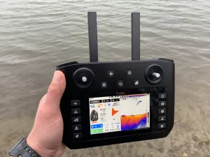 Zavážacia loďka WarriorBoat CX 2 Carbon Fiber 2x10 ah