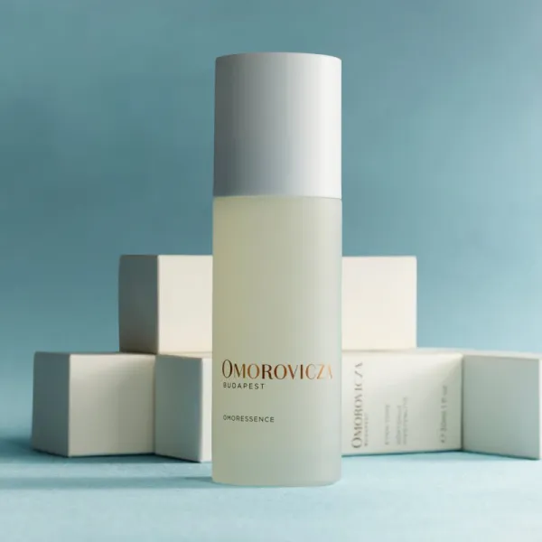 Omorovicza Hydro-Mineral Omoressence hydratačná esencia na tvár a krk 100 ml