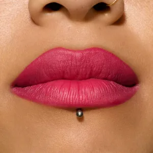 MAC Cosmetics MACximal Silky Matte Lipstick matný rúž odtieň Hot Girl Pink 3.5 g