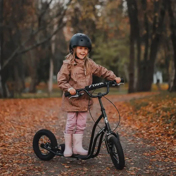 Mestská kolobežka STIGA Air Scooter 12'', čierna
