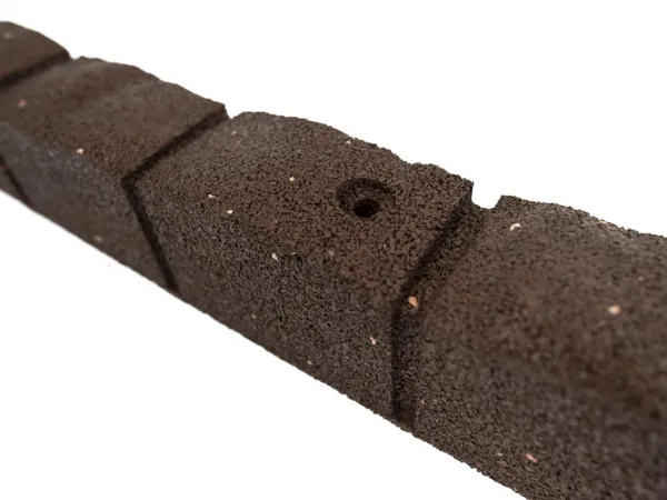 Záhradná obruba Roman Stone terakota 120 cm, gumová (vrátane klincov) MHEU5000118