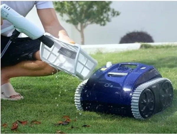 Automatický vysávač Planet Pool CF 400 AKU