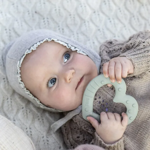 BIBS Baby Bitie hryzátko Star Dark Oak