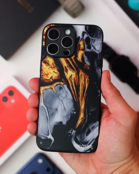 ULTIMATE CASE pro Google Pixel 9a - Black Gold 2