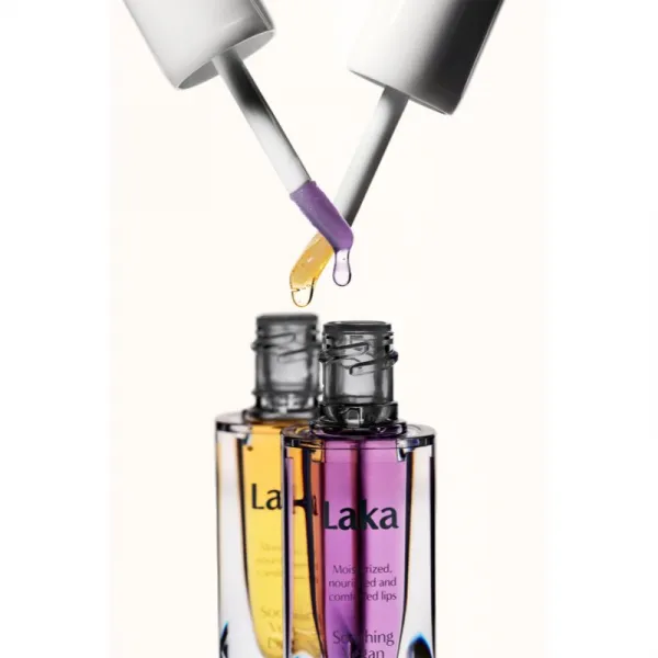 Laka Soothing Vegan Lip Oil olej na pery s upokojujúcim účinkom odtieň Nourishing Yellow 4.5 ml