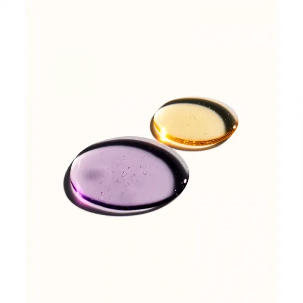 Laka Soothing Vegan Lip Oil olej na pery s upokojujúcim účinkom odtieň Nourishing Yellow 4.5 ml