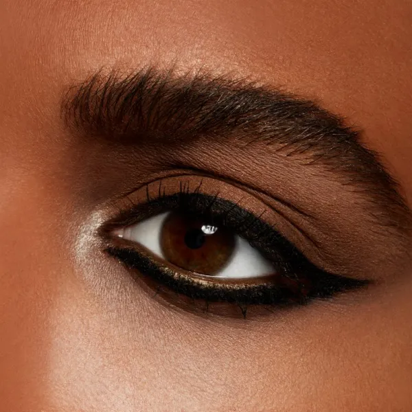 MAC Cosmetics Eye Shadow Pro Palette Refill Pan očné tiene náhradná náplň odtieň Soba 1.5 g