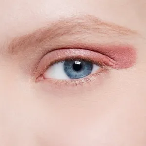 MAC Cosmetics Eye Shadow Pro Palette Refill Pan očné tiene náhradná náplň odtieň Girlie 1.5 g