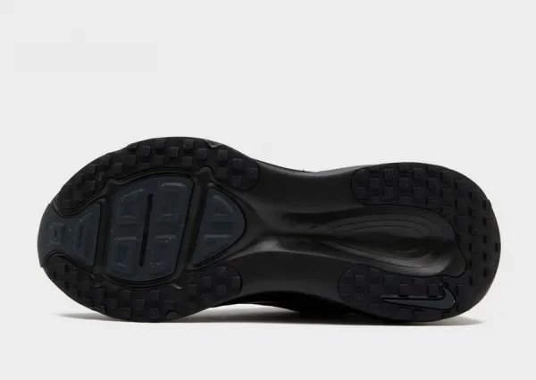 Nike Vomero 18