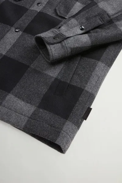 Bunda Woolrich Alaskan Wool Check Overshirt Charcoal Buffalo