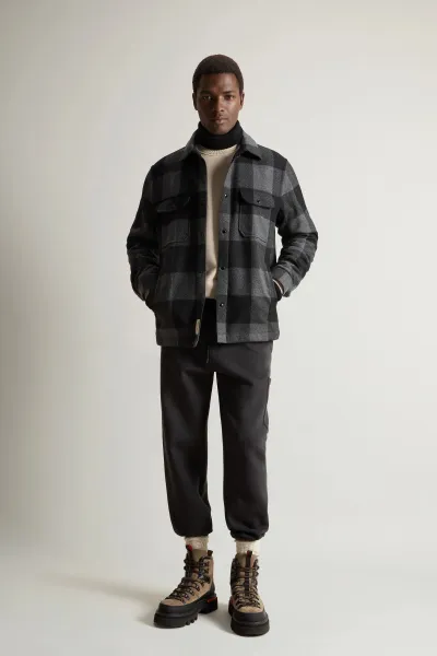 Bunda Woolrich Alaskan Wool Check Overshirt Charcoal Buffalo