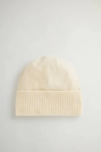 Čapica Woolrich Cashmere Ribbed Beanie Milky Cream