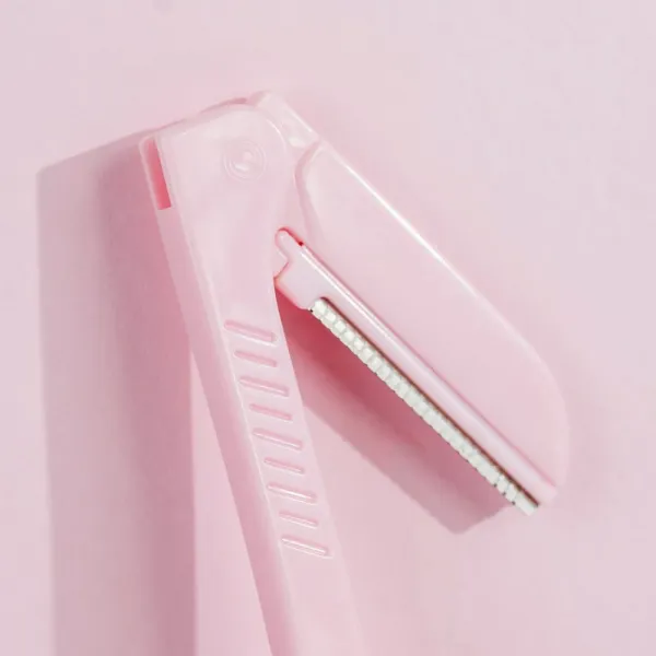 Brushworks Precision Eyebrow Razor Pastel britva na obočie