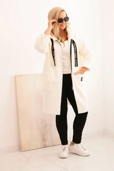 Legínovo Dámsky kabát Plus Size z umelého barana s kapucňou a vreckami v ťavej farbe Farba: Modrá, Veľkosť: UNI