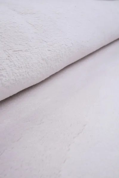 Protišmykový koberec PLUSH krémový