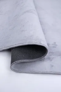 Protišmykový koberec PLUSH strieborný