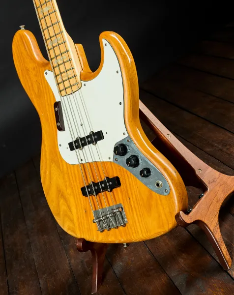 Fender 1975 Jazz Bass Natural