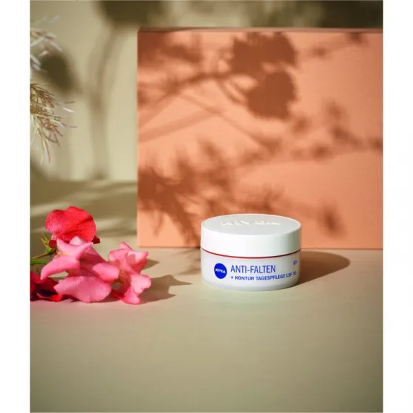 NIVEA Anti-Wrinkle Contouring výhodné balenie pre vyhladenie kontúr 65+