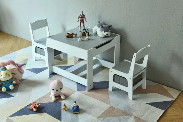Detskánábytkovázostavadrevenýstôl+2stoličky