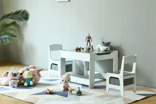 Detskánábytkovázostavadrevenýstôl+2stoličky
