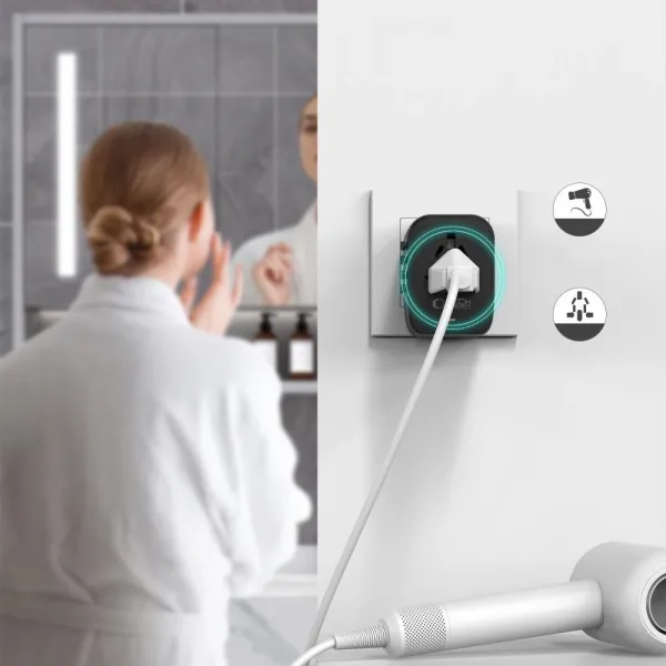 TECH-PROTECT TA200 Univerzálny cestovný adaptér EU / UK / USA / AU čierny