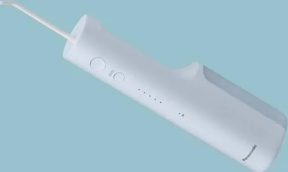 Panasonic EW-DJ26-A303 ústní sprcha, 5 stupňů, 5.9 bar, indukční nabíjení, objem 200 ml