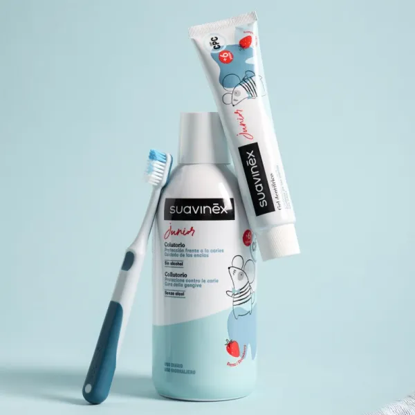 Suavinex Junior 6 y+ zubná kefka Blue 1 ks