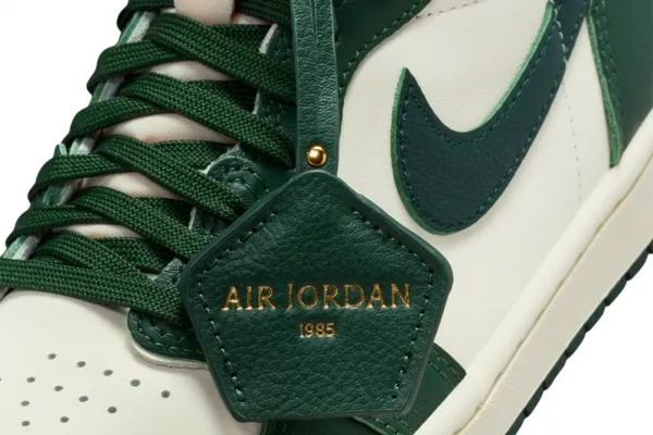 Jordan Brand Air Jordan 1 Retro High OG Wmns "Pro Green" (FD2596-101)