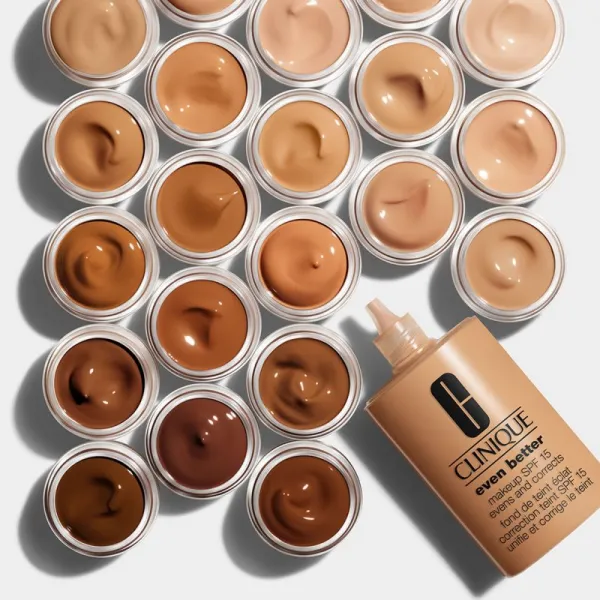 Clinique Even Better™ Makeup SPF 15 Evens and Corrects korekčný make-up SPF 15 odtieň WN 04 Bone 30 ml