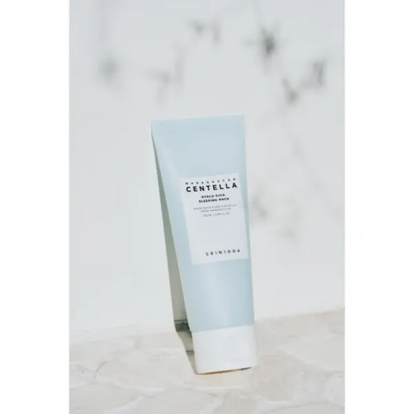 SKIN1004 Madagascar Centella Hyalu-Cica Sleeping Pack zdokonaľujúca a hydratačná maska na noc pre vypnutie pleti 100 ml