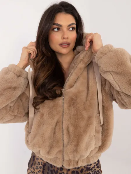 Béžová kožušinová bunda