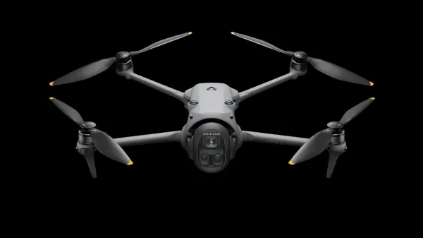 DJI Mavic 4 Pro (DJI RC 2) CP.MA.00000849.01