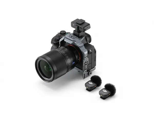 DJI Mic 3 (2 TX + 1 RX + Charging Case) CP.RN.00000480.01
