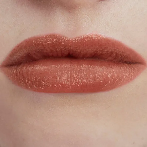 Yves Saint Laurent Loveshine Candy Glow tónujúci balzam na pery 7B Nude Pleasure 3.1 g