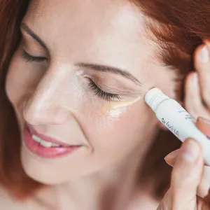 Natuint cosmetics - Očne sérum 4x kyselina hyalurónová