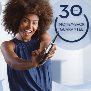 Oral-B iO White Clean elektrická zubná kefka s puzdrom na nabíjačku Matte Black 1 ks