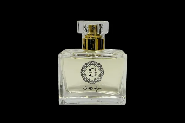 Empleada Caroline - Scents of You