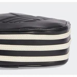 Dámska taška cez rameno ADIDAS PU D BAG BLACK