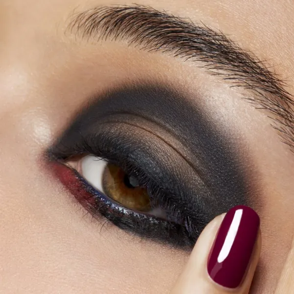 MAC Cosmetics Eye Shadow očné tiene odtieň Carbon 1.5 g