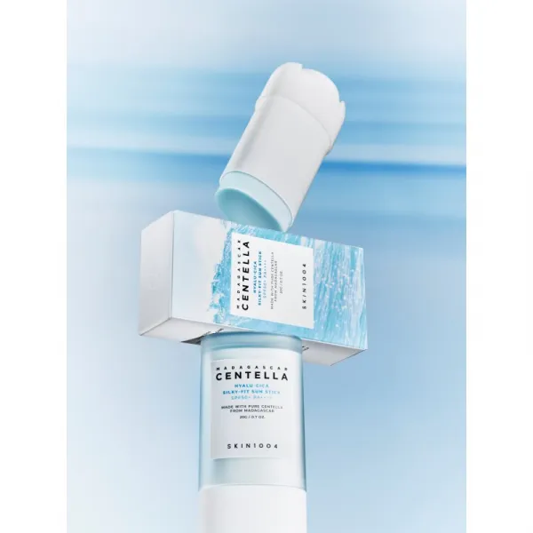 SKIN1004 Madagascar Centella Hyalu-Cica Silky-Fit Sun Stick ochranná hydratačná tyčinka SPF 50+ 20 g