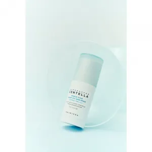SKIN1004 Madagascar Centella Hyalu-Cica Silky-Fit Sun Stick ochranná hydratačná tyčinka SPF 50+ 7 g
