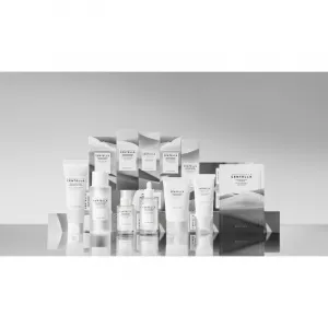 SKIN1004 Madagascar Centella Tone Brightening Glow Mask rozjasňujúca plátienková maska s upokojujúcim účinkom 25 ml