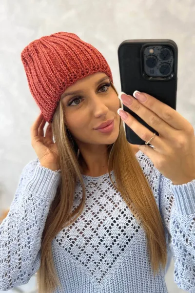 Dámska čiapka Rebeka K345 bordová