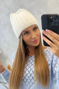 Dámska zimná čiapka Rebeka K345 biela