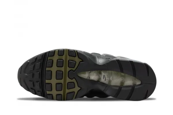 Nike Air Max 95 OG Big Bubble Wmns "Medium Olive" (HJ5996-003)