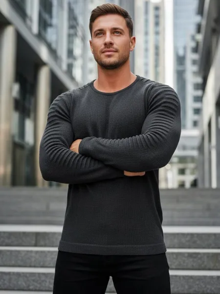 Trendy sveter pre pánov s ozdobnými rukávmi šedý
