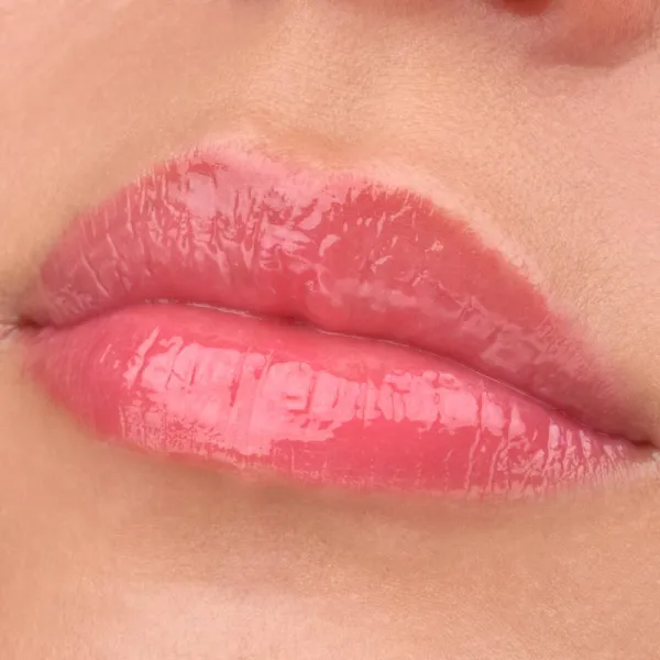 essence Juicy Bomb lesk na pery odtieň 102 Witty Watermelon 10 ml