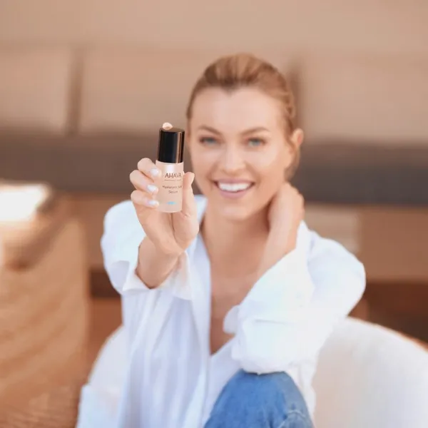 AHAVA Hyaluronic Acid Serum hydratačné pleťové sérum s kyselinou hyalurónovou 30 ml