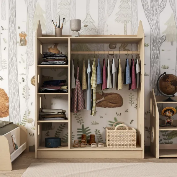 Montessori šatníková skriňa