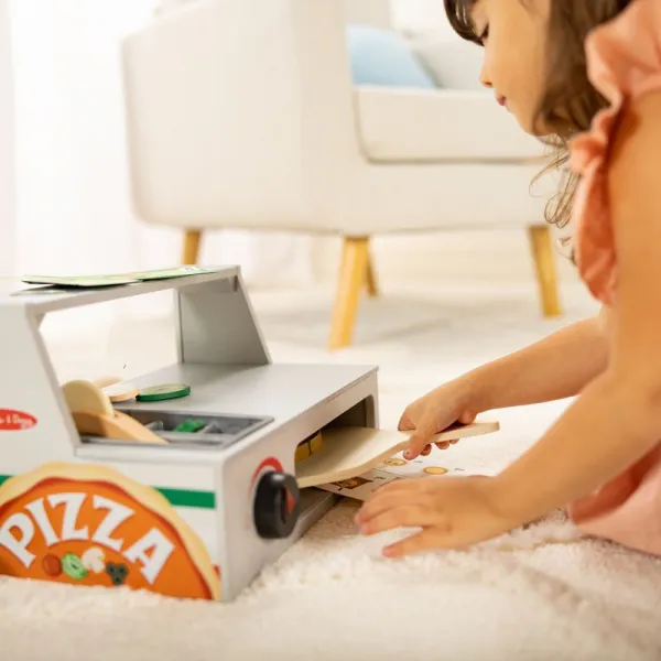 Melissa & Doug výroba pizze s pecou